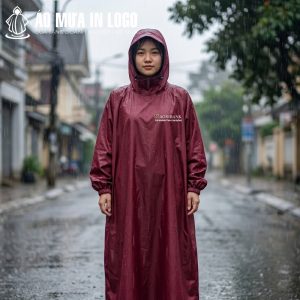 Trao tặng chiếc áo che mưa kín đáo và an toàn là minh chứng rõ nét cho sự quan tâm tận tâm của doanh nghiệp đối với khách hàng.