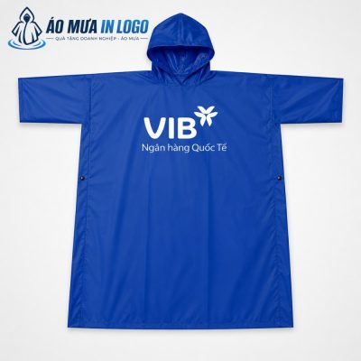 Mặt sau áo với diện tích in ấn lớn, tối ưu hóa khả năng quảng bá thương hiệu VIB và slogan 'Ngân hàng Quốc Tế' từ xa.