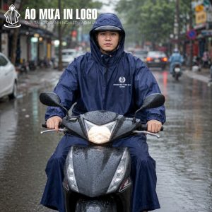 Mặt trước áo mưa AM-DB08 bo tay chun ôm sát chống nước lùa khi lái xe máy dưới trời mưa lớn